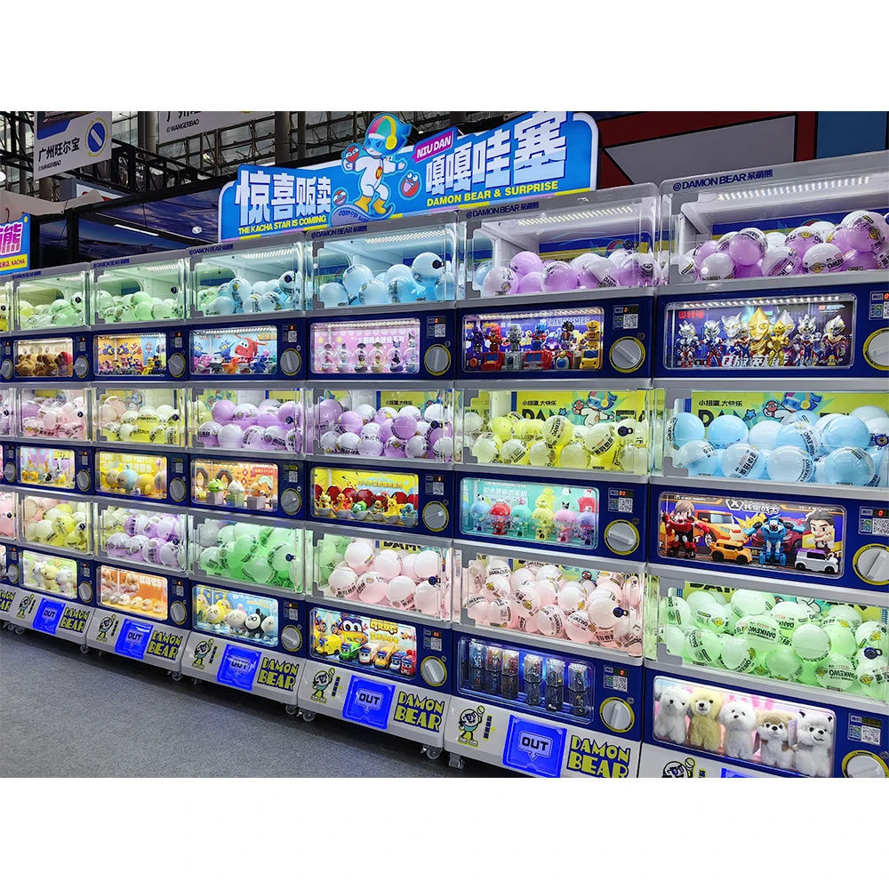 Vending Game - # Distributore automatico Gashapon della capsula