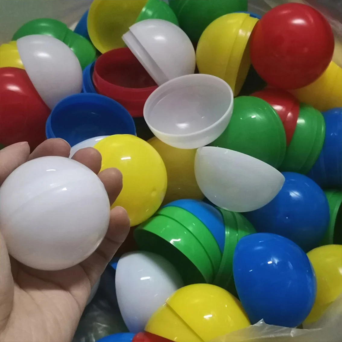 Capsule di Plastica Apribili d - Open Vending Machine recensione e prezzo
